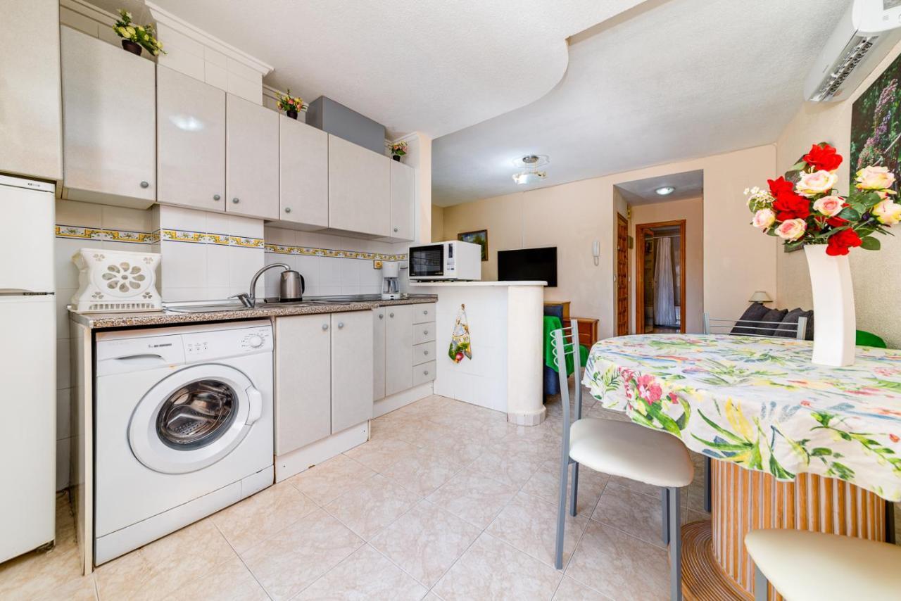 Apartment Studio Relax Torrevieja Dış mekan fotoğraf