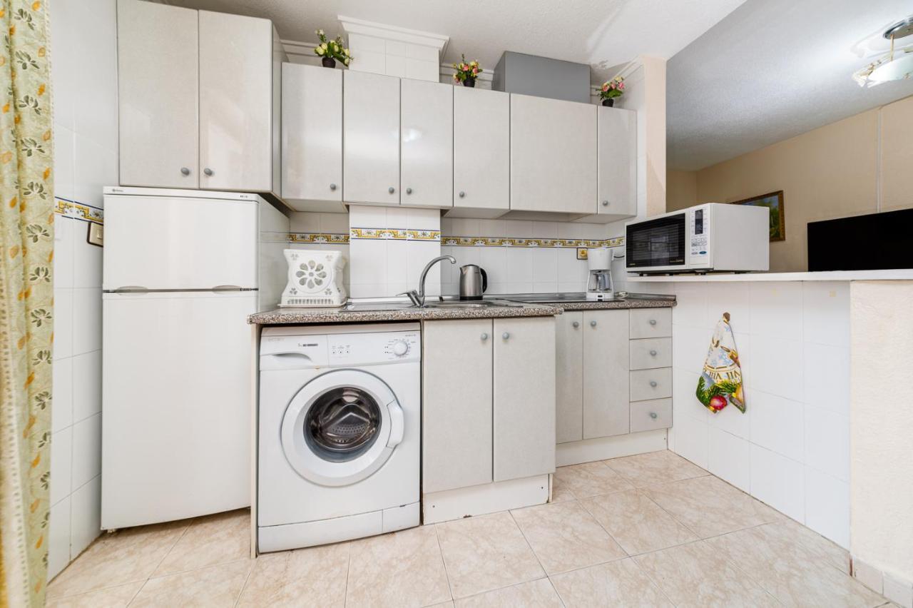 Apartment Studio Relax Torrevieja Dış mekan fotoğraf