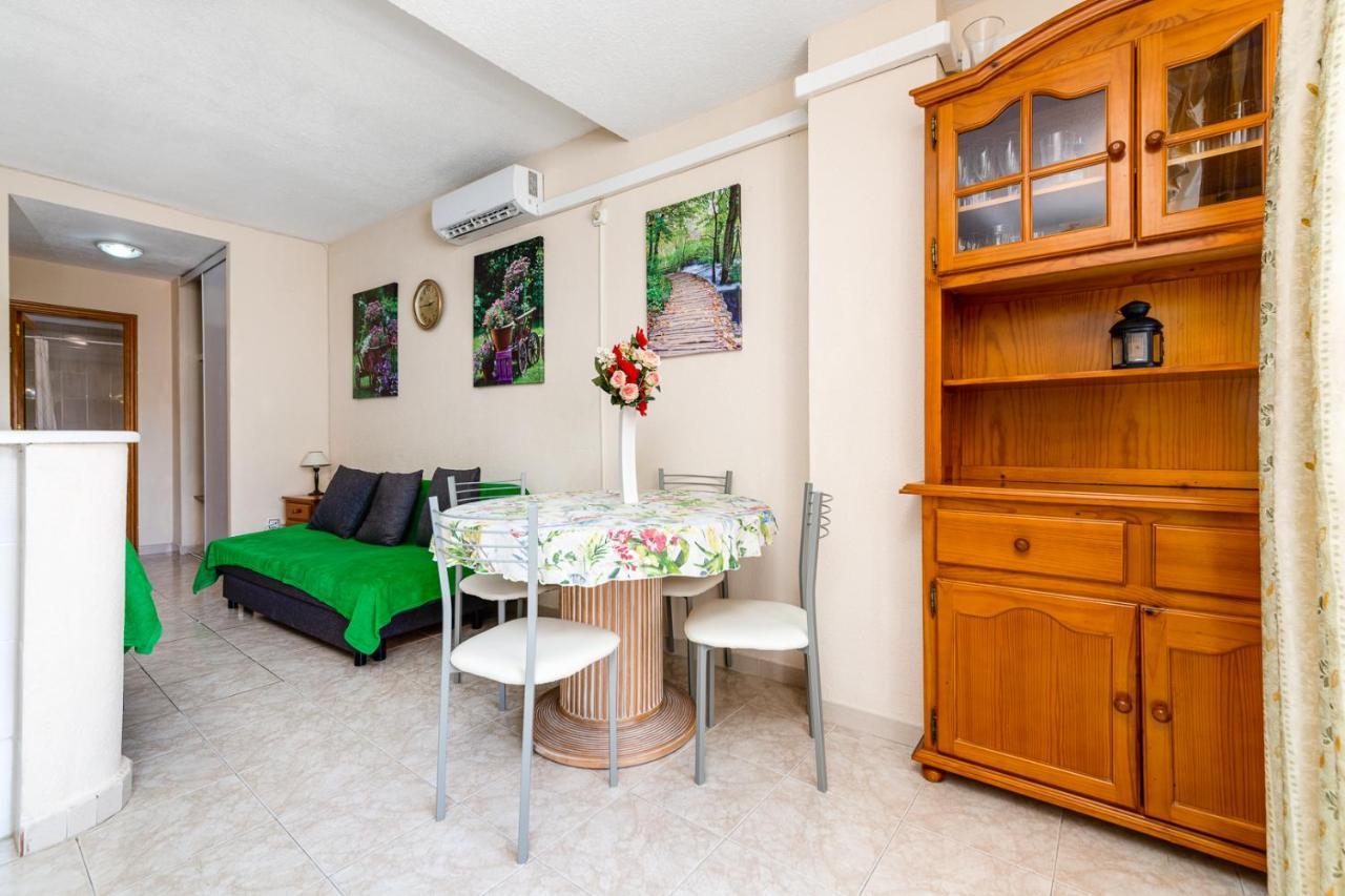 Apartment Studio Relax Torrevieja Dış mekan fotoğraf